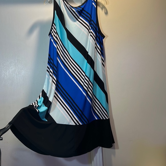 Blu Sage Beautiful Striped Flowy Plus Size Sleeveless Dress - Picture 2 of 6
